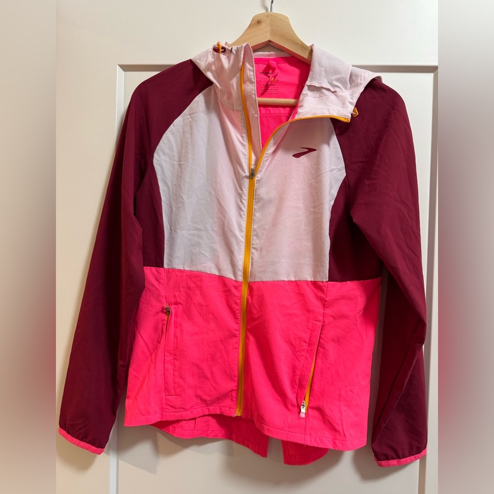 Brooks Light Running Jacket